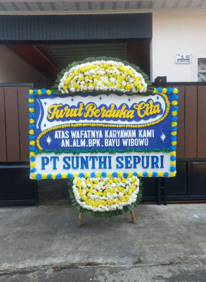 Papan Bunga Duka di Panggul